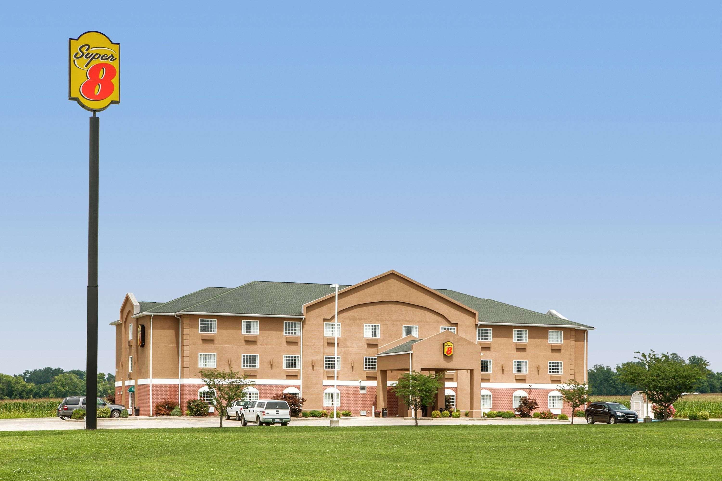 Super 8 By Wyndham Grayville Exterior photo