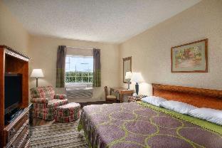 Super 8 By Wyndham Grayville Room photo
